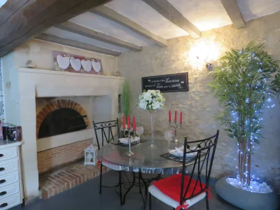 Gite-Romantique-quotCocoon-Lovequot-8211-Arcay_2175573