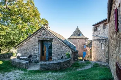 Gite-d039etape-Le-Larquinel-groupes-8211-Ferme-de-la-Blaquiere-8211-Verrieres_2254851