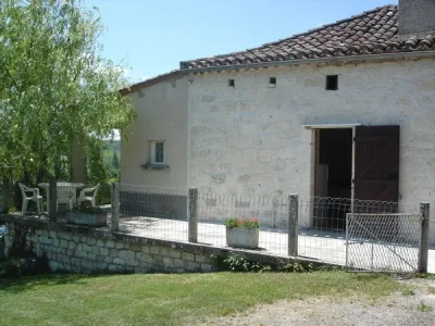 Gite-de-Sisame-8211-Pern_2924480