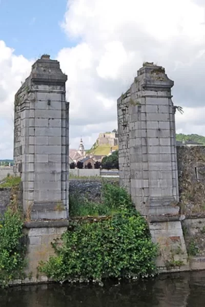 Givet-et-ses-portes_567330