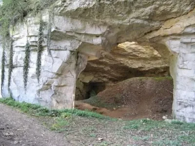 Grotte-de-la-falouse-8211-Belleray_2597321