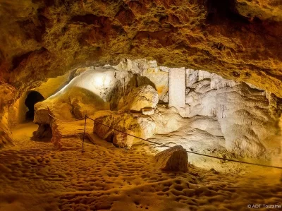 Grottes-Petrifiantes-de-Savonnieres-Villandry_442355