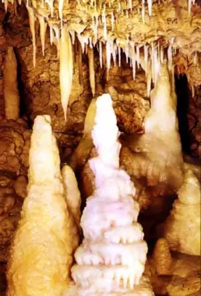 Grottes-de-Fontirou_600239