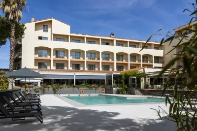 HOLIDAY-INN-PERPIGNAN_537588