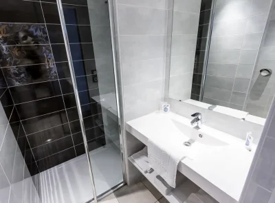 HOTEL-KYRIAD-8211-Albaret-Sainte-Marie_2161076