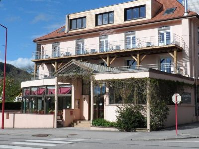 HOTEL-LES-LOGES-DU-PARC_62271