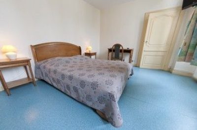 HOTEL-RESTAURANT-LA-CLOCHE-D039OR_62311