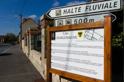 Halte-Fluviale-d039Attigny_876225