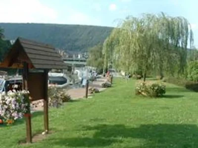 Halte-fluviale-capitainerie-de-Revin-8211-Revin_3097237