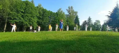 Hamsa-Yoga-8211-Saint-Amans-des-Cots_3437158
