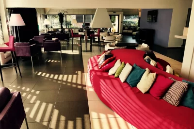 Hilton-Garden-Inn-Marseille-Airport_714344