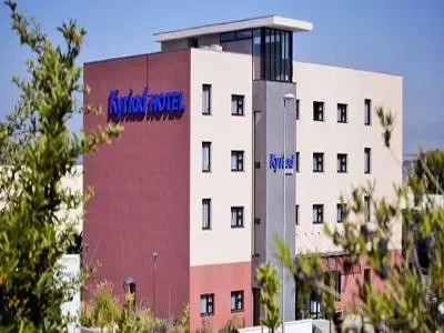 Holiday-Inn-Express-Marseille-Airport-8211-Vitrolles_2534447