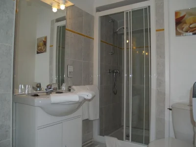 Hotel-Central-8211-Pau_3187643