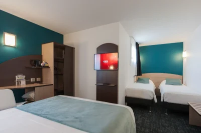 Hotel-Kyriad-Niort-8211-Espace-Mendes-France-8211-Niort_3202742