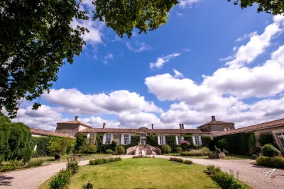 Hotel-Relais-du-Chateau-d039Arche-8211-Sauternes_1880234-1