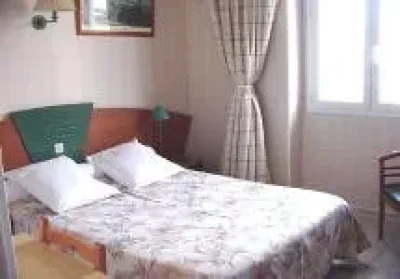 Hotel-Relax-8211-Marseille-1er-Arrondissement_2009444