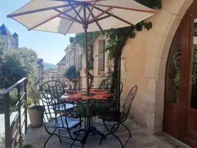 Hotel-Restaurant-Auberge-du-Sombral-8211-Saint-Cirq-Lapopie_2535585