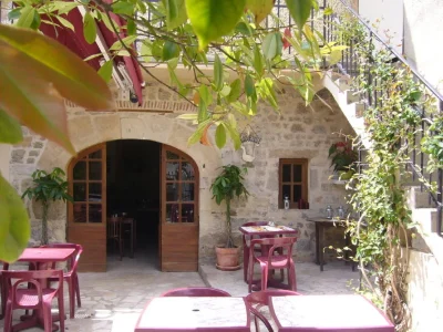 Hotel-Restaurant-Des-Arts-8211-Puybrun_2491933