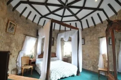 Hotel-Restaurant-Domaine-de-Vareilles-8211-Vareilles_3181723