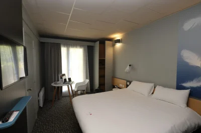 Hotel-Restaurant-Ibis-8211-Egletons_3215198