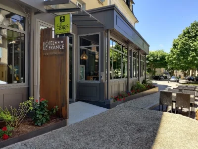 Hotel-de-France-8211-Saint-Geniez-d039Olt-et-d039Aubrac_2231520