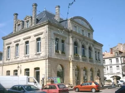 Hotel-de-Ville-8211-Sainte-Foy-la-Grande_1445509