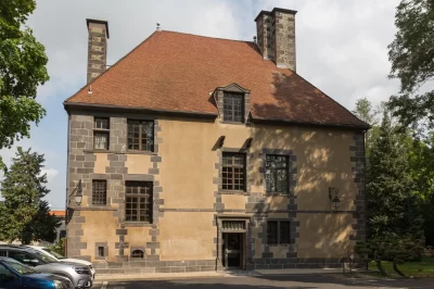 Hotel-de-Ville-de-Lempdes_343018