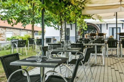 Hotel-et-bistro-Gnac-amp-Pause-8211-Saint-Lon-les-Mines_3078837