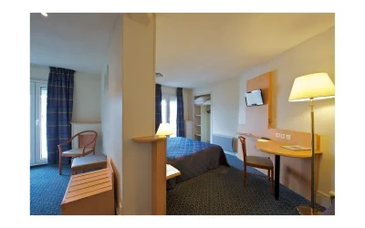 Hotel-le-Bourbon-8211-Pau_3095854