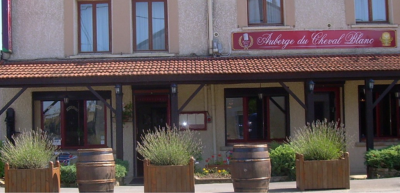 Hotel-quotAuberge-du-Cheval-Blancquot_75484