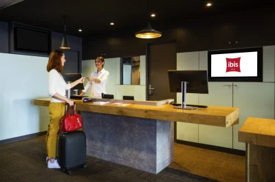 Ibis-Pessac-Route-des-Vins-8211-Pessac_3626902