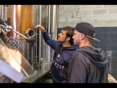 Ici-nos-savoir-faire-visite-de-la-Brasserie-Distillerie-Guyenne-8211-22-10-2025-8211-Lugasson_3143288