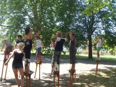 Initiation-aux-echasses-landaises-8211-04-08-2025-8211-Biscarrosse_2762704