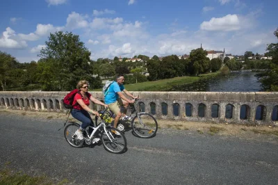 Itineraire-velo-n°11-8211-Au-fil-de-la-Creuse-8211-Saint-Gaultier_1693722
