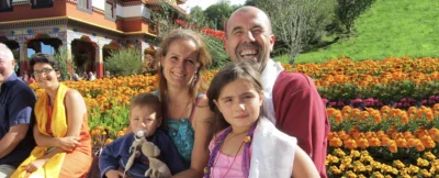 JOURNEE-DECOUVERTE-EN-FAMILLE-AU-TEMPLE-LERAB-LING-8211-17-05-2025-8211-Roqueredonde_2400539