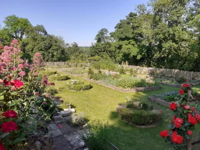 Jardin-medieval-des-sires-de-Coucy_553402
