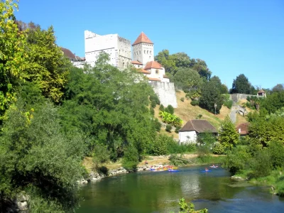 Journees-Europeennes-du-Patrimoine-Visite-guidee-de-la-cite-medievale-avec-entree-dans-des-lieux-prives-8211-20-09-2025-8211-Sauveterre-de-Bearn_2950320