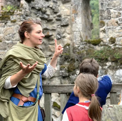 Journees-Europeennes-du-Patrimoine-aux-Tours-de-Merle-dans-les-pas-des-seigneurs-de-Merle-8211-20-09-2025-8211-Saint-Geniez-o-Merle_2950826