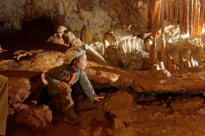 Kalapca-speleologie-en-riviere-souterraine-8211-Rignac_2258744