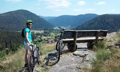 Karen-et-Pierre-8211-Gambaladons-8211-moniteurs-vtt-electriques-a-La-Bresse-8211-La-Bresse_2482100