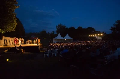 L039Ile-des-Esclaves-8211-Les-Theatrales-de-Collonges-la-Rouge-8211-05-08-2025-8211-Collonges-la-Rouge_2575368