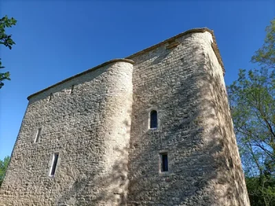 L039eglise-de-Toulongergues-en-visite-guidee-groupes-8211-Villeneuve_2265772
