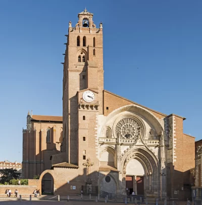 LA-CATHEDRALE-SAINT-ETIENNE_560020