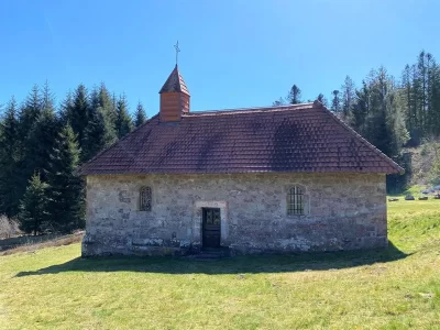 LA-CHAPELLE-ET-FONTAINE-SAINTE-SABINE_305119