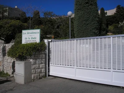 LA-MAISON-BLEUE-8211-Cassis_2848590