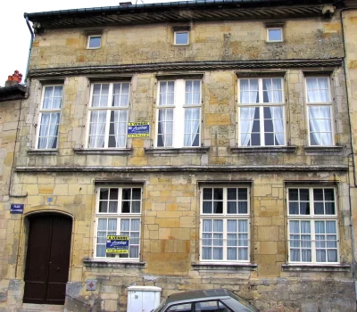 LA-PLACE-DE-LA-FONTAINE_316887