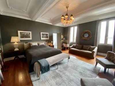 LA-RESIDENCE-DE-GERARD-8211-FAURESSA-8211-Montreal_3831174