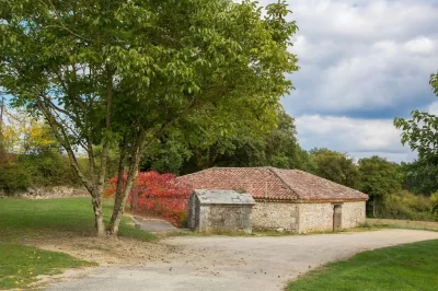 LAVOIR-DE-LASDOUTZ_568044