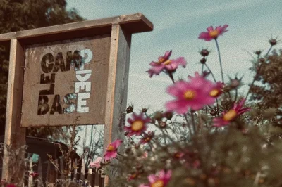 LE-CAMP-DE-BASE-8211-refuge-amp-activites-outdoor-8211-La-Pommeraye_3523643