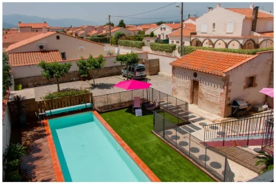 LE-MAS-AU-VILLAGE-GITE-NEULOS-8211-Brouilla_3111126